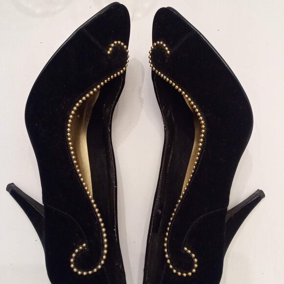 It's Happening Black Velvet Stilettos size 8.5 Gold Beaded Trim High Heels Shoes - Picture 3 of 7